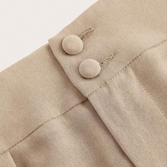 imgi_90_17458083661d54719